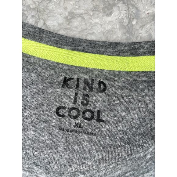 Kind is cool girls sz. XL gray asymmetrical tee. Soft, cute - Picture 4 of 10